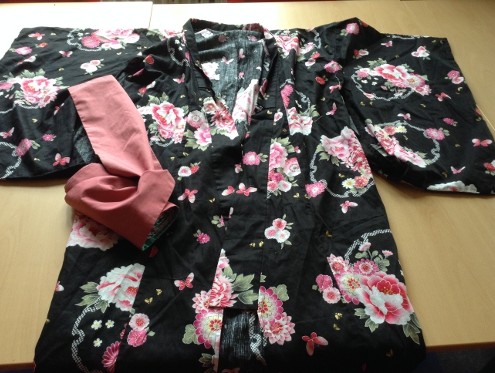 Kimono, Oriental Museum handling collection